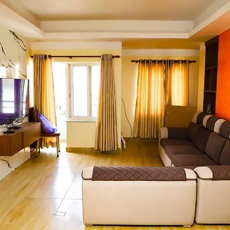 Cozy 2Bhk Apartment